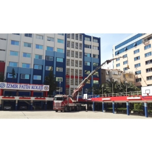 İzmir Fatih Koleji Cam Montajı   İzmir Vinç Hizmeti 4