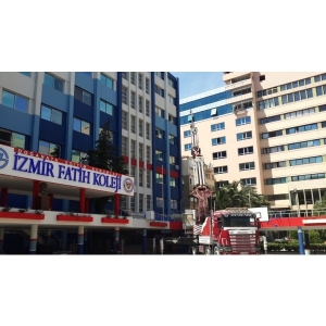 İzmir Fatih Koleji Cam Montajı   İzmir Vinç Hizmeti 6